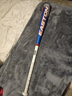 EASTON Blue and White Baseball Bat - Youth/Training